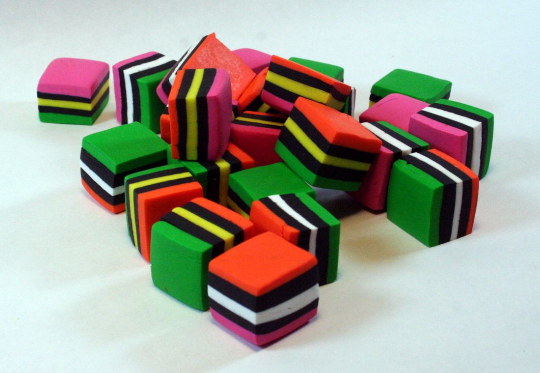 LiqAsrt-0002-Beads.jpg